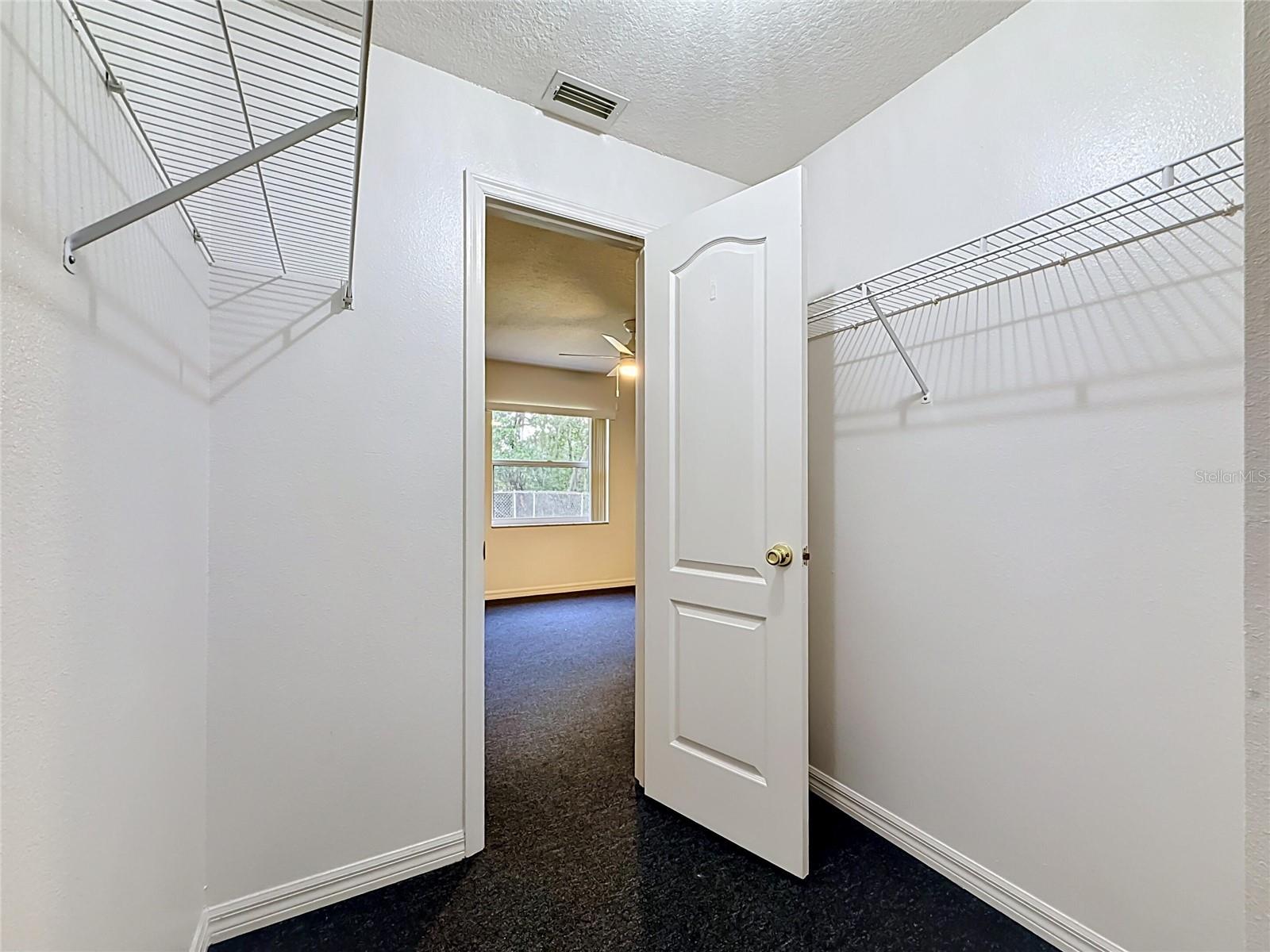 3228 COURTNEY DR