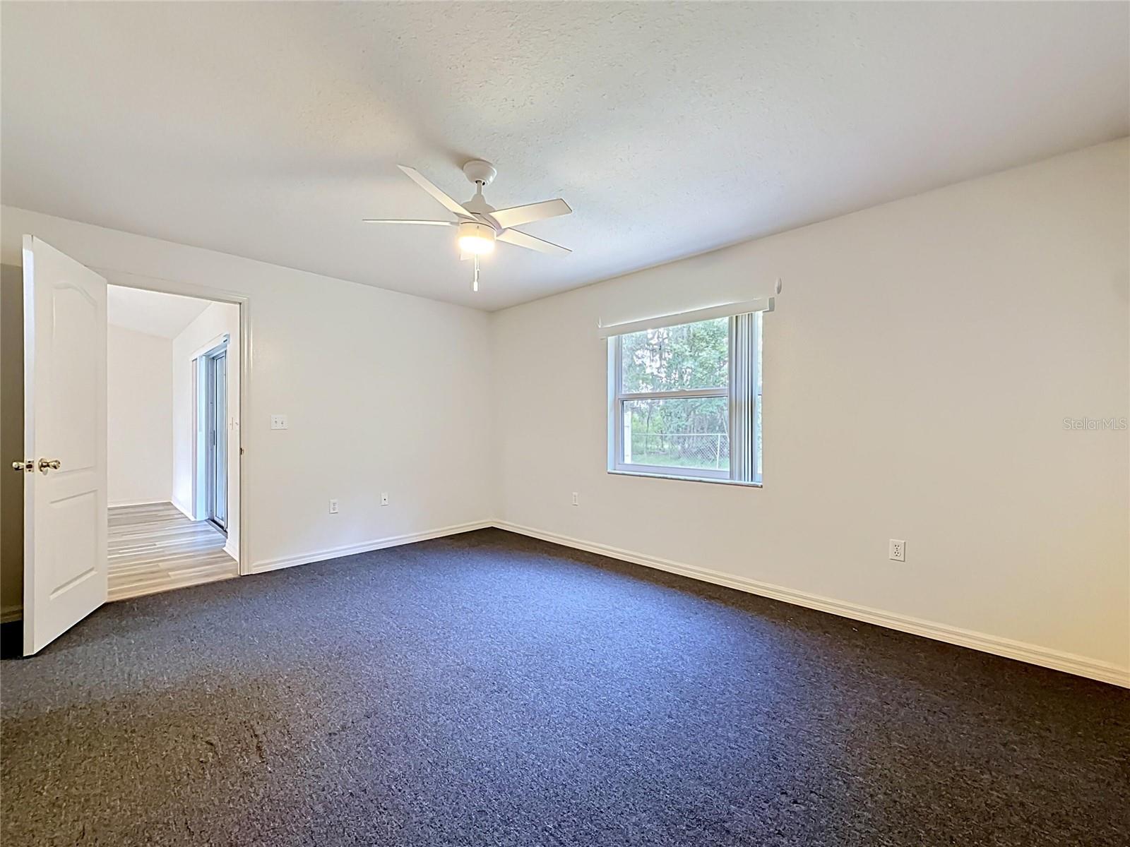 3228 COURTNEY DR