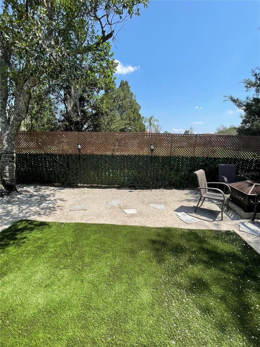 23108 DOVER DR