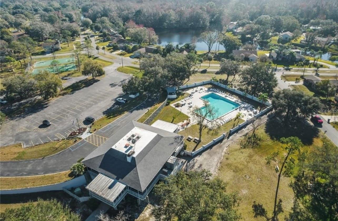 23108 DOVER DR