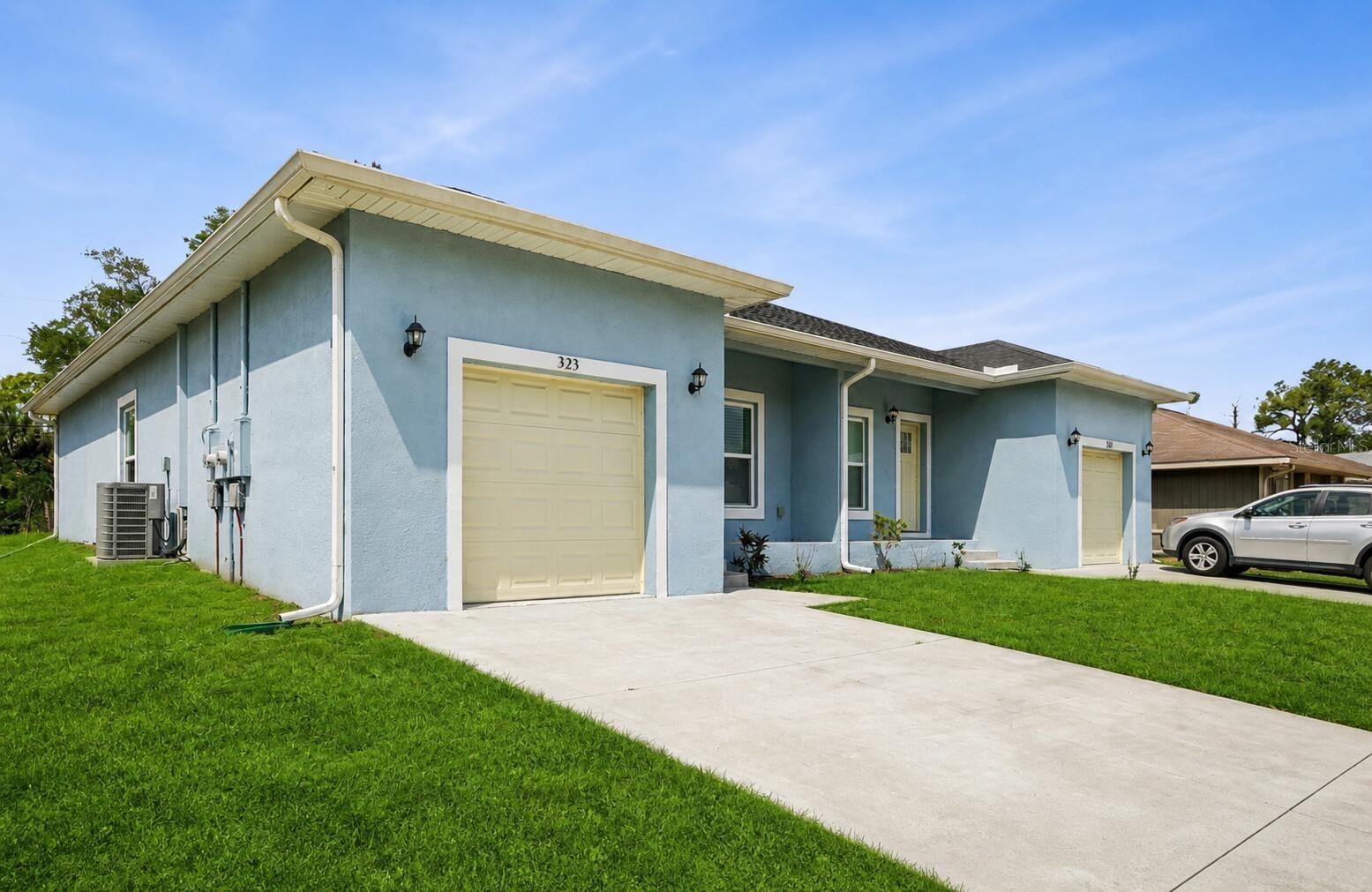 321 CAMILLIA LN