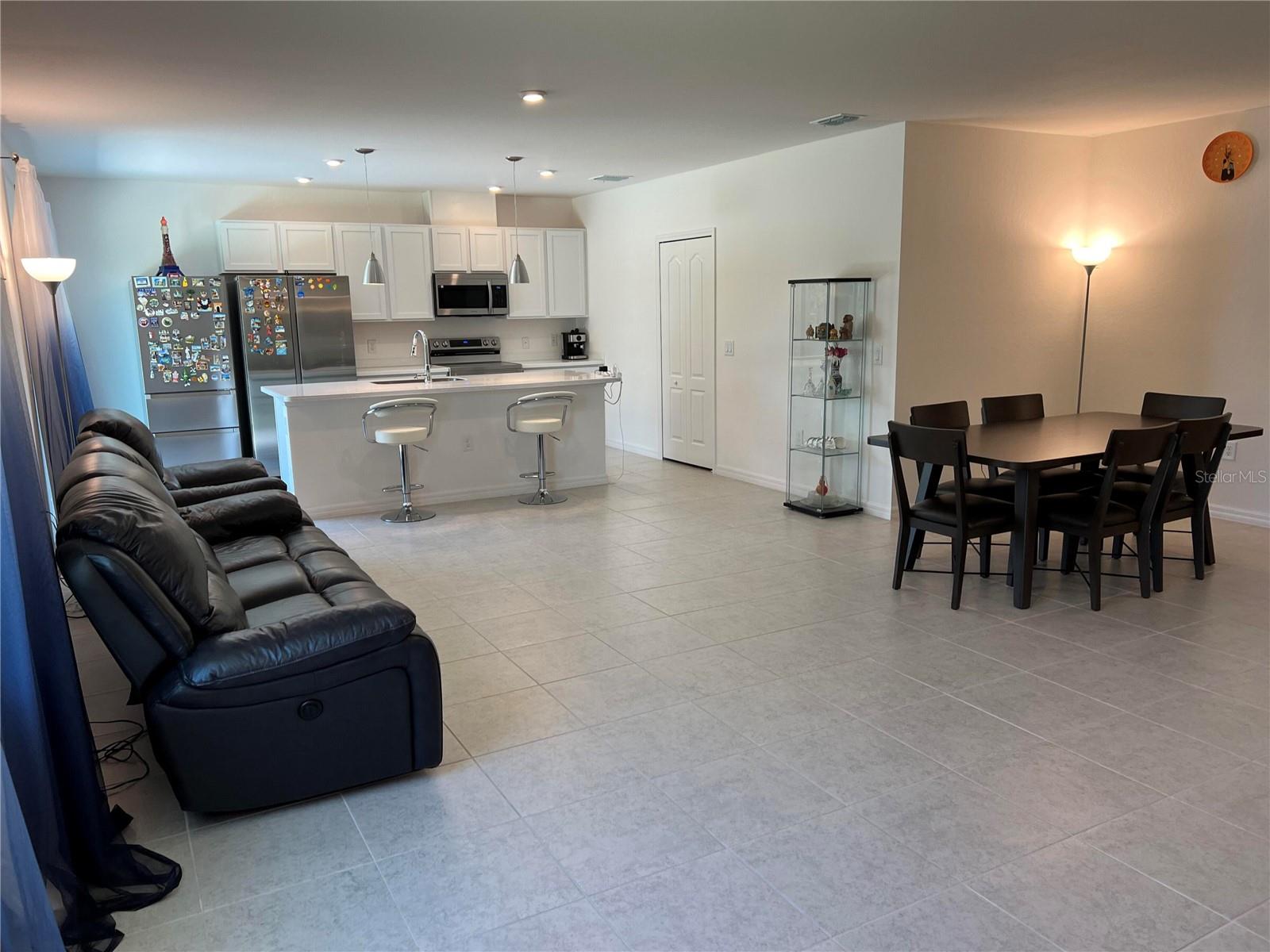26484 VIEW DR