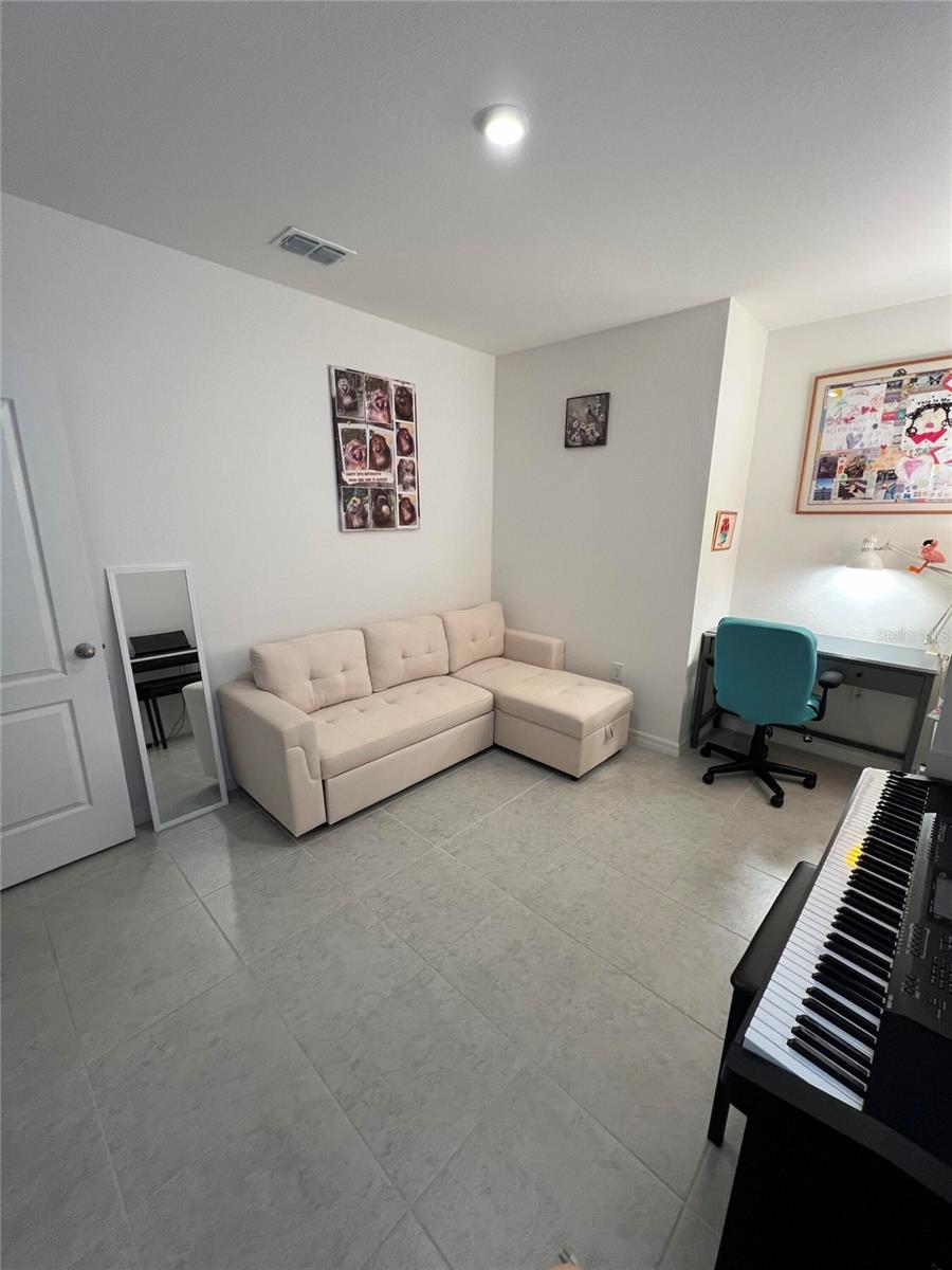 26484 VIEW DR