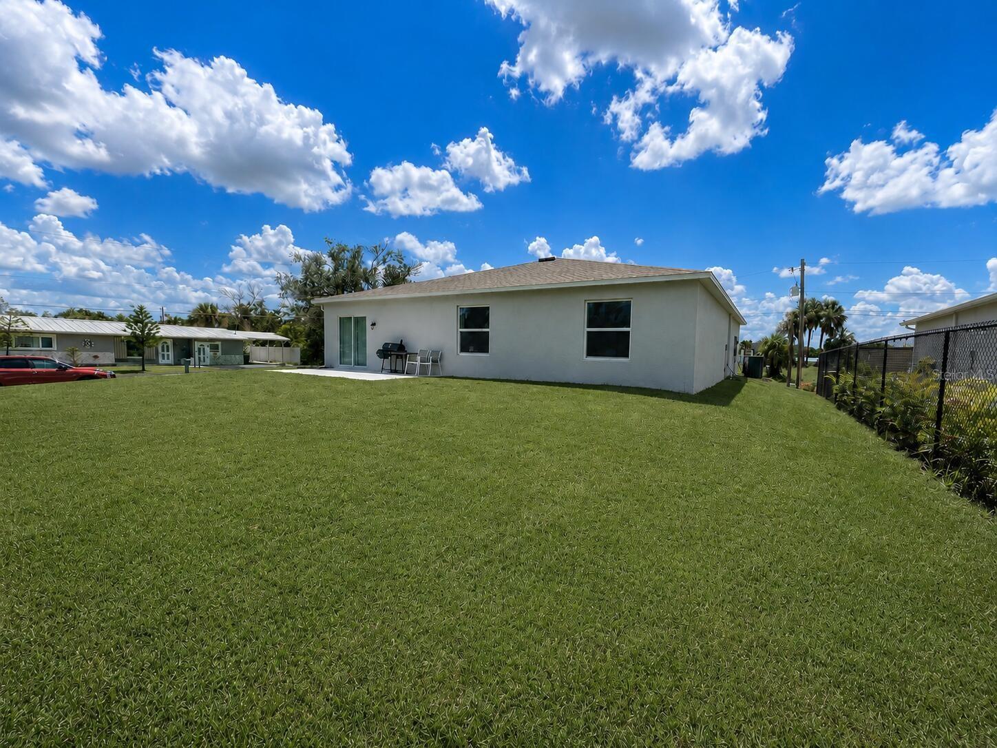 26484 VIEW DR