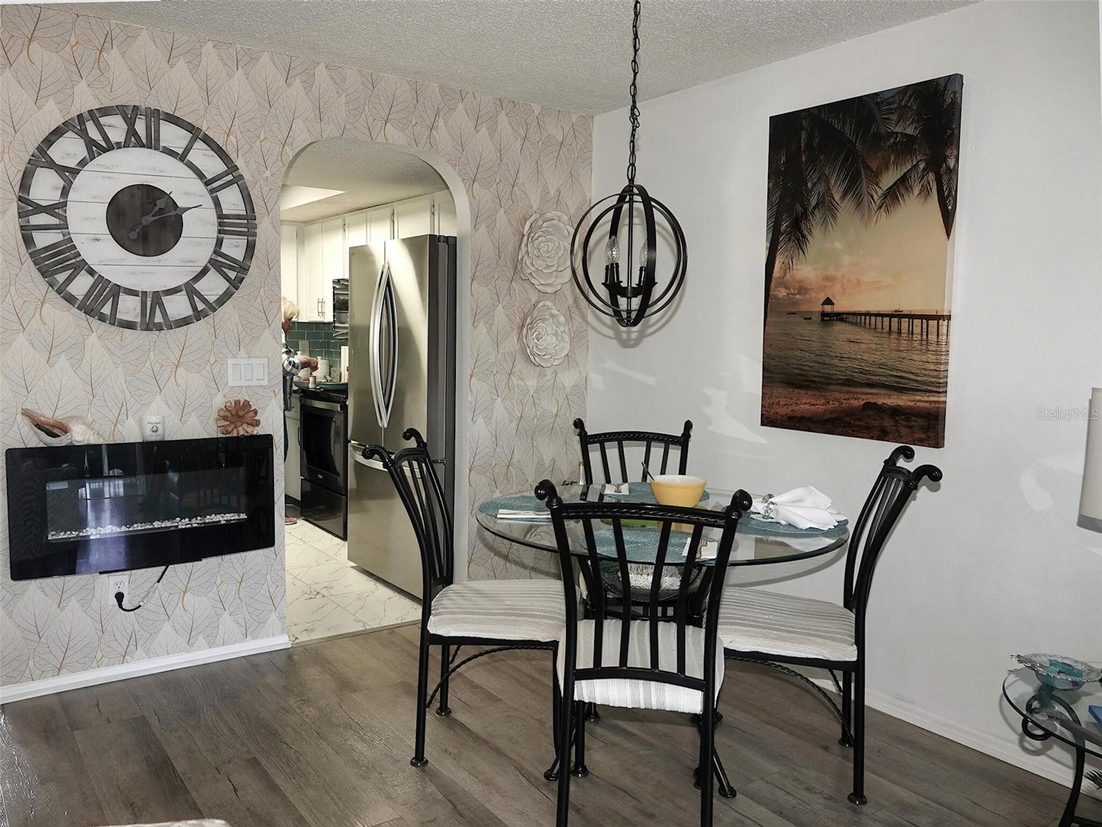 2395 HARBOR BLVD #203