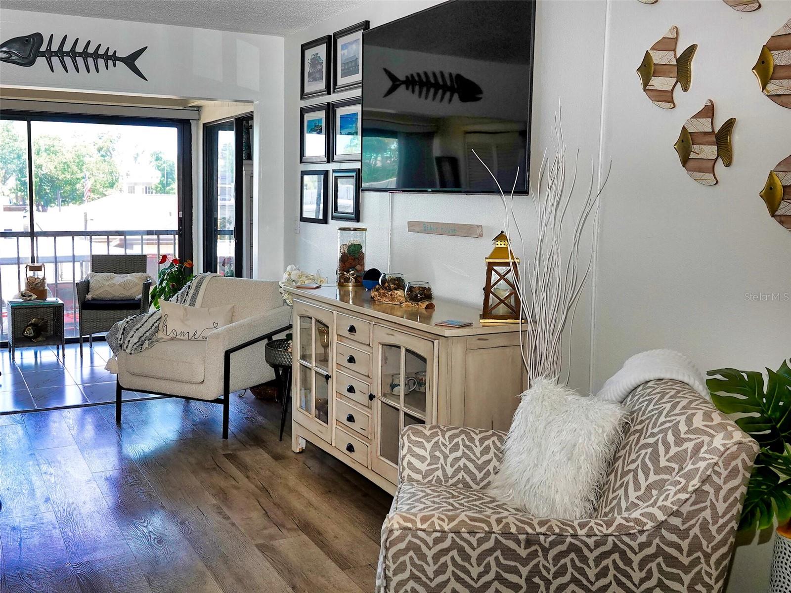 2395 HARBOR BLVD #203
