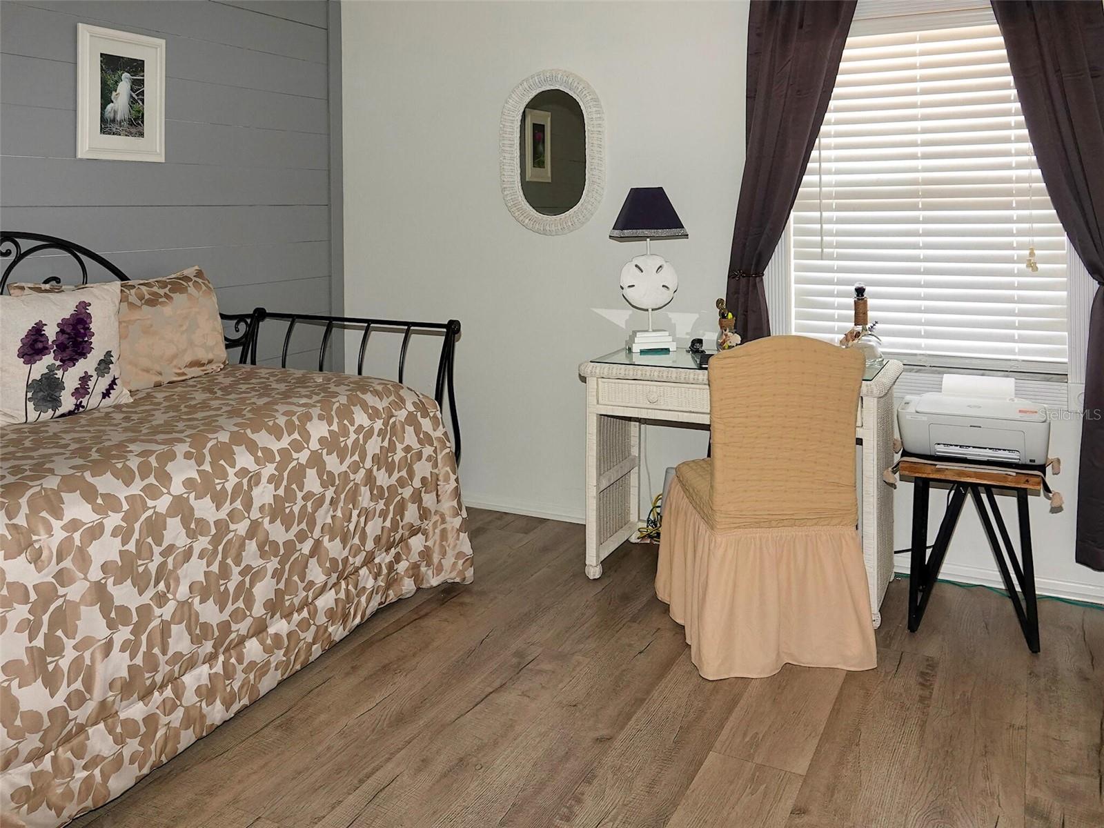 2395 HARBOR BLVD #203