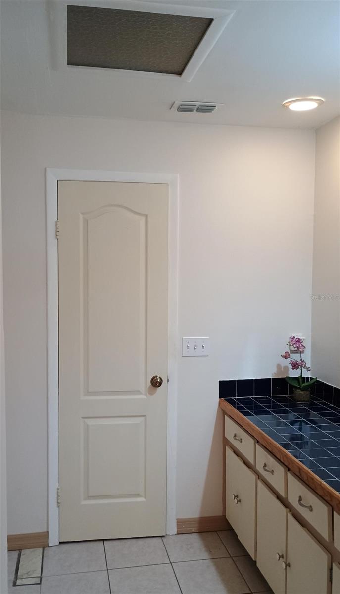 11727 WESSON CIR
