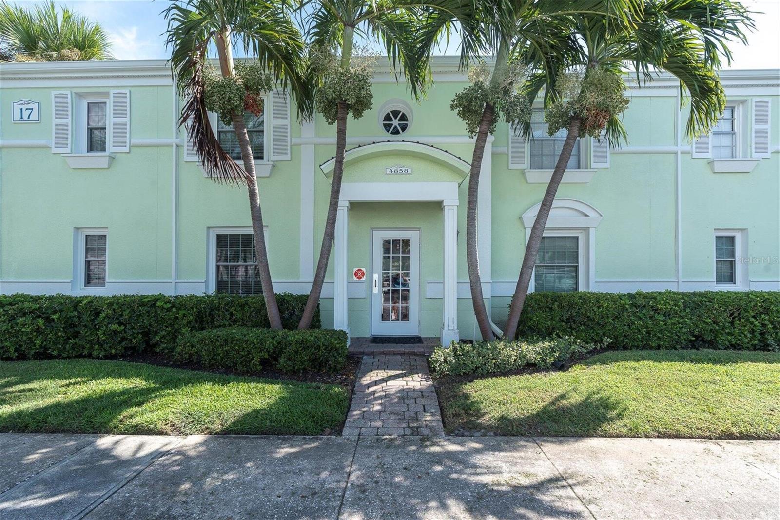 4858 COQUINA KEY DR SE #D