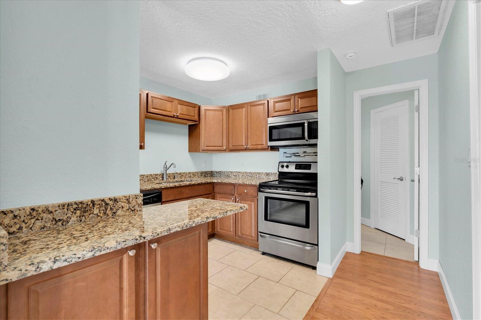 4858 COQUINA KEY DR SE #D