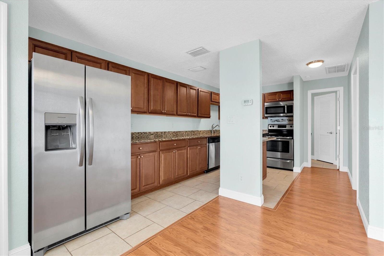 4858 COQUINA KEY DR SE #D