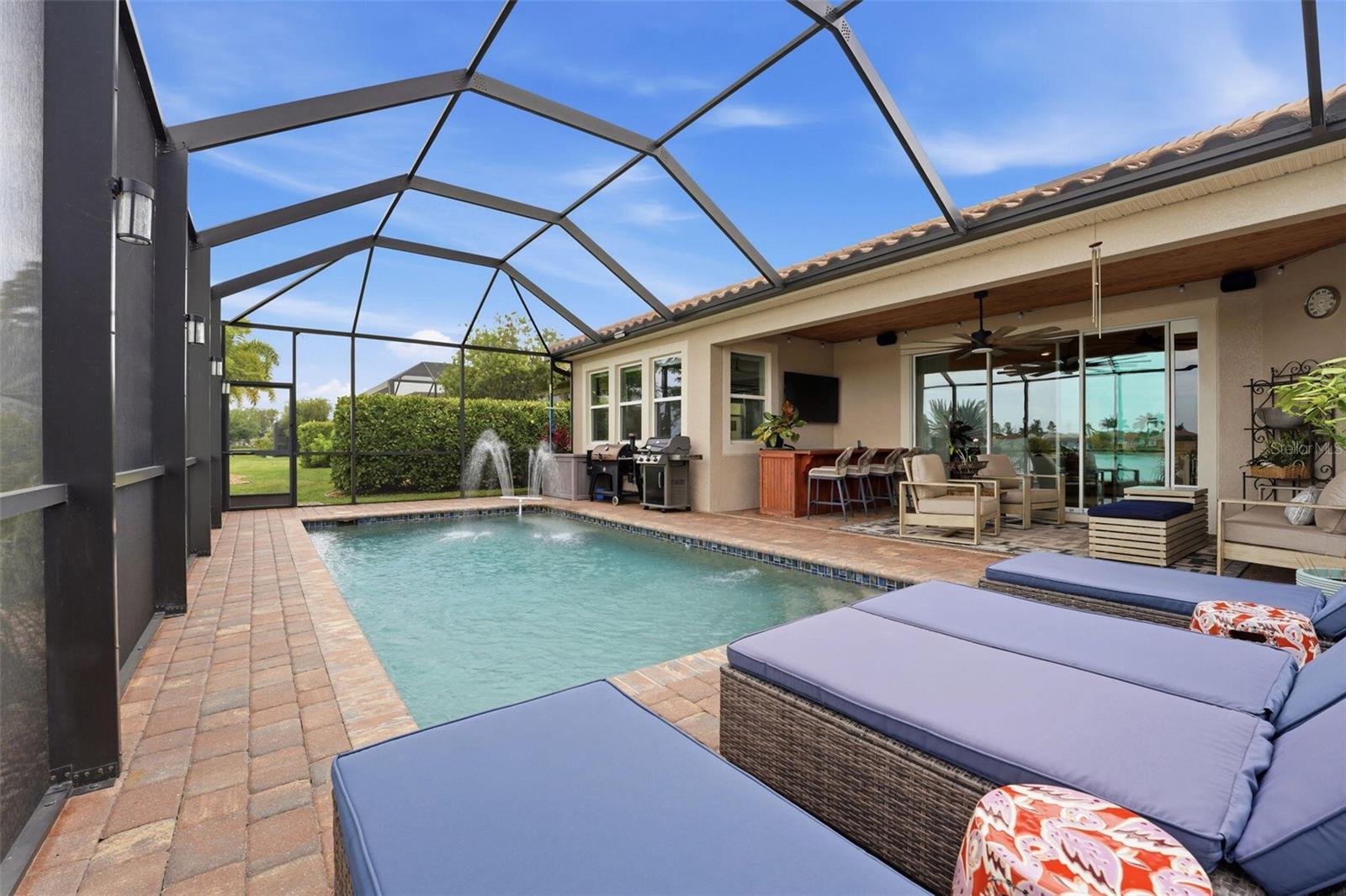 11639 TAPESTRY LN