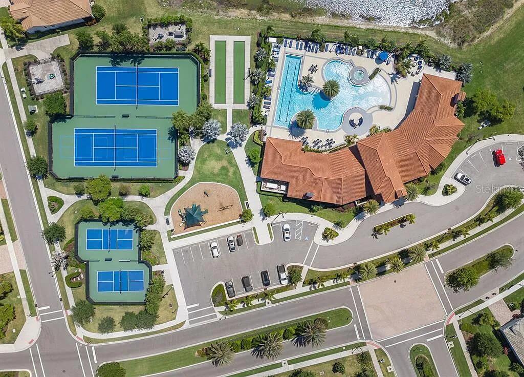 11639 TAPESTRY LN