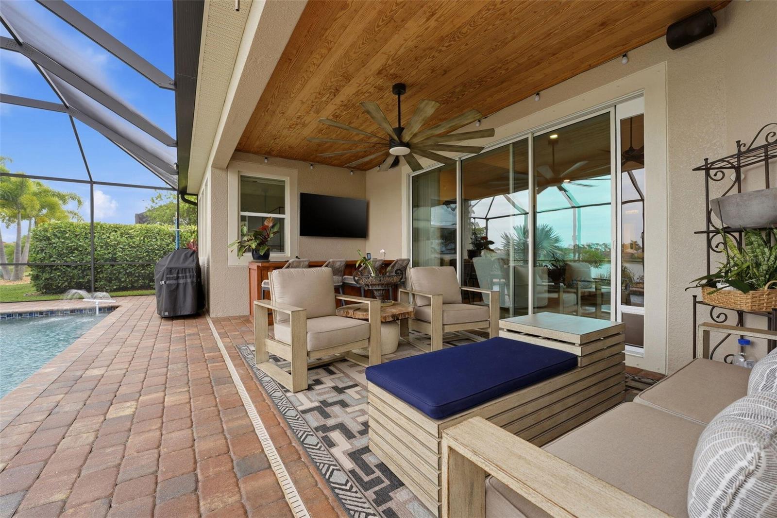 11639 TAPESTRY LN