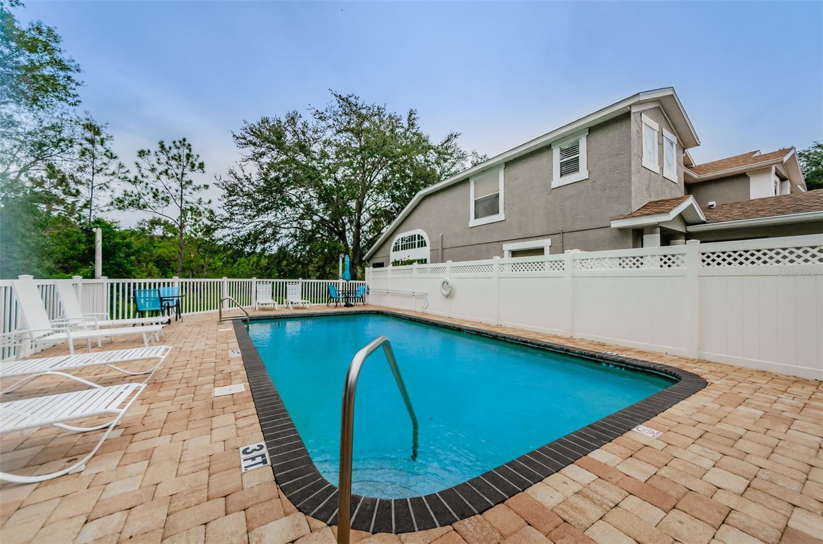 4399 BROOKER CREEK DR