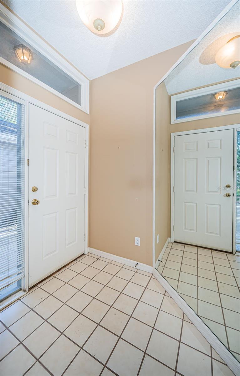 4399 BROOKER CREEK DR