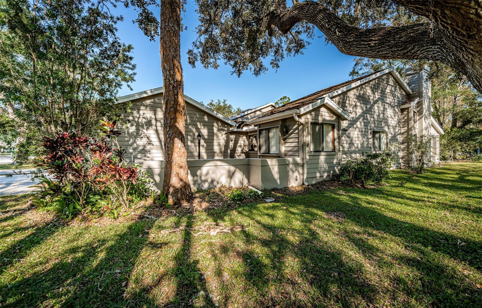 4399 BROOKER CREEK DR
