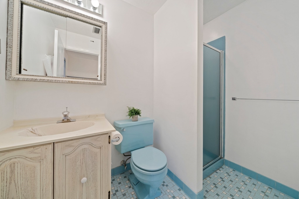 34 South Street # 209