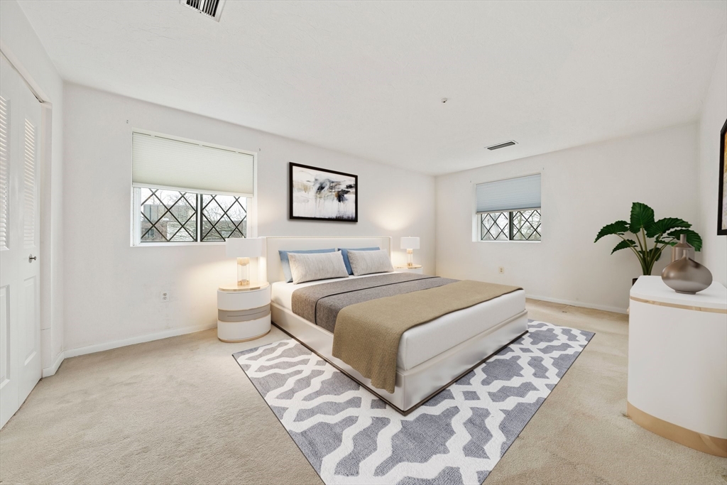 34 South Street # 209