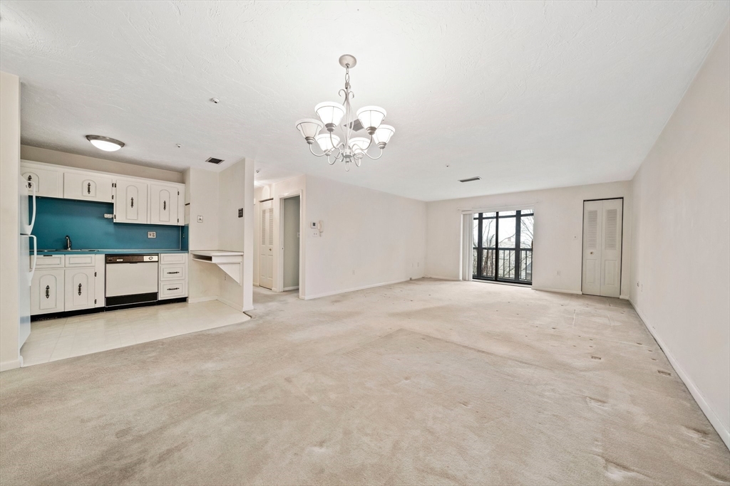 34 South Street # 209