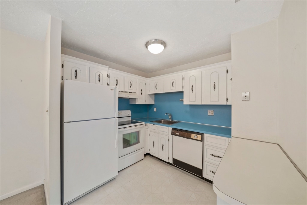 34 South Street # 209