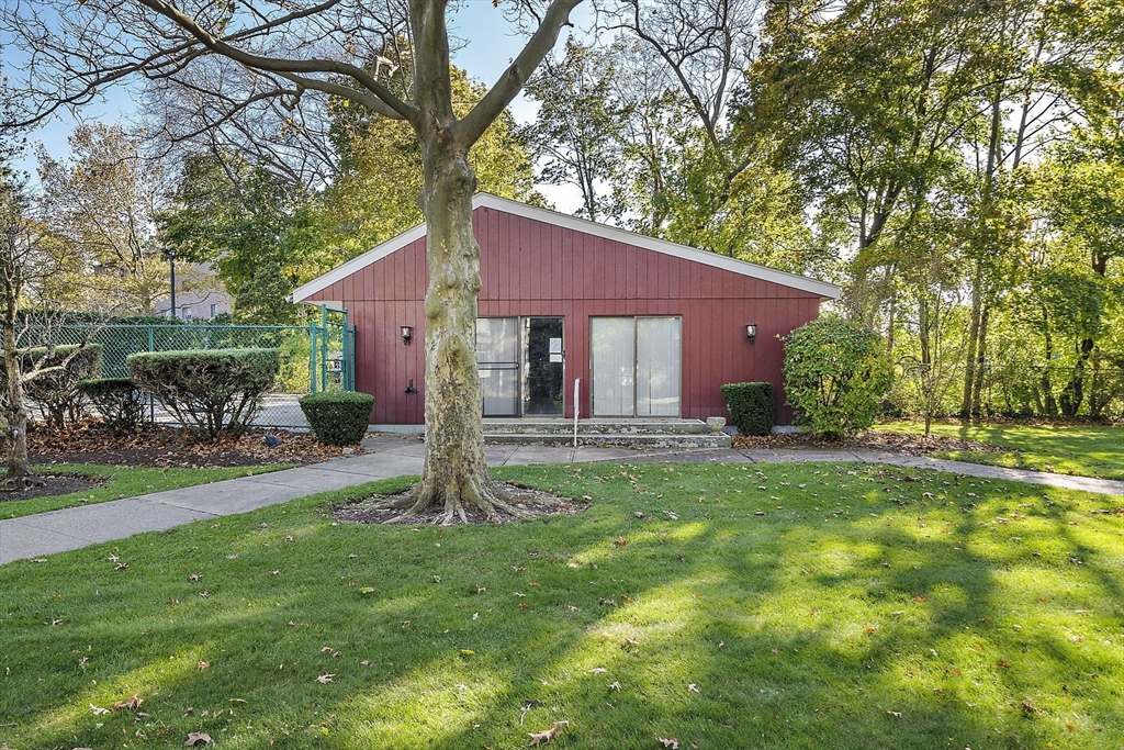 34 South Street # 209