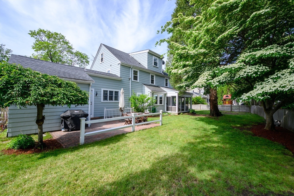 51 Rustlewood Rd