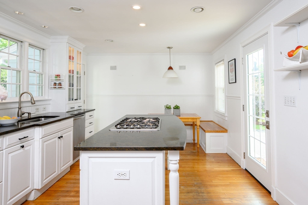 51 Rustlewood Rd