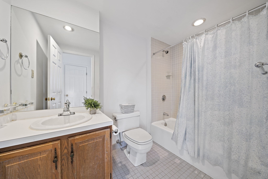 21 Linden St # 417