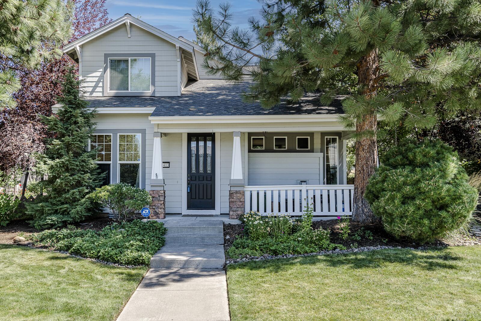 61413 Davis Lake Loop