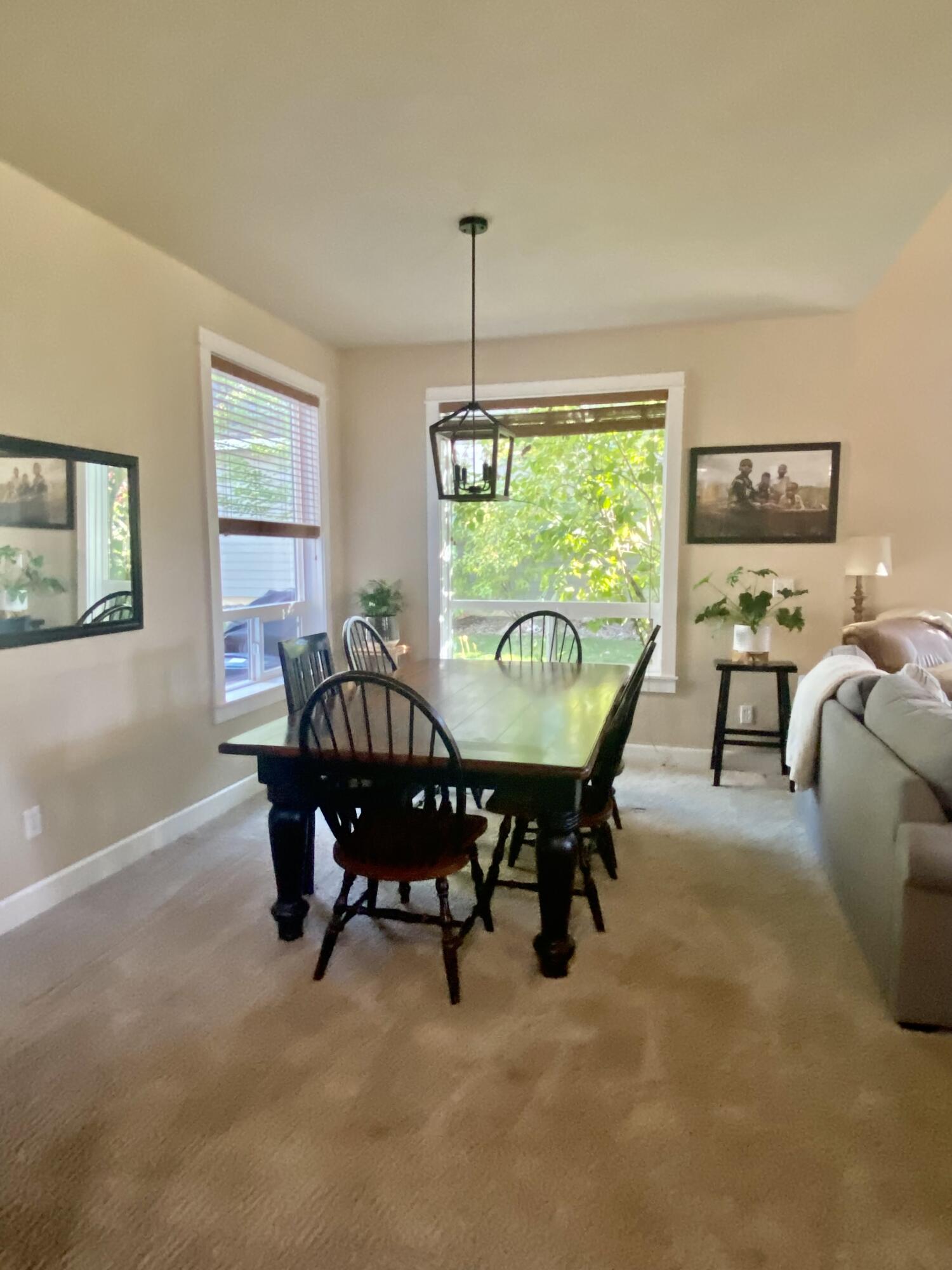 61413 Davis Lake Loop