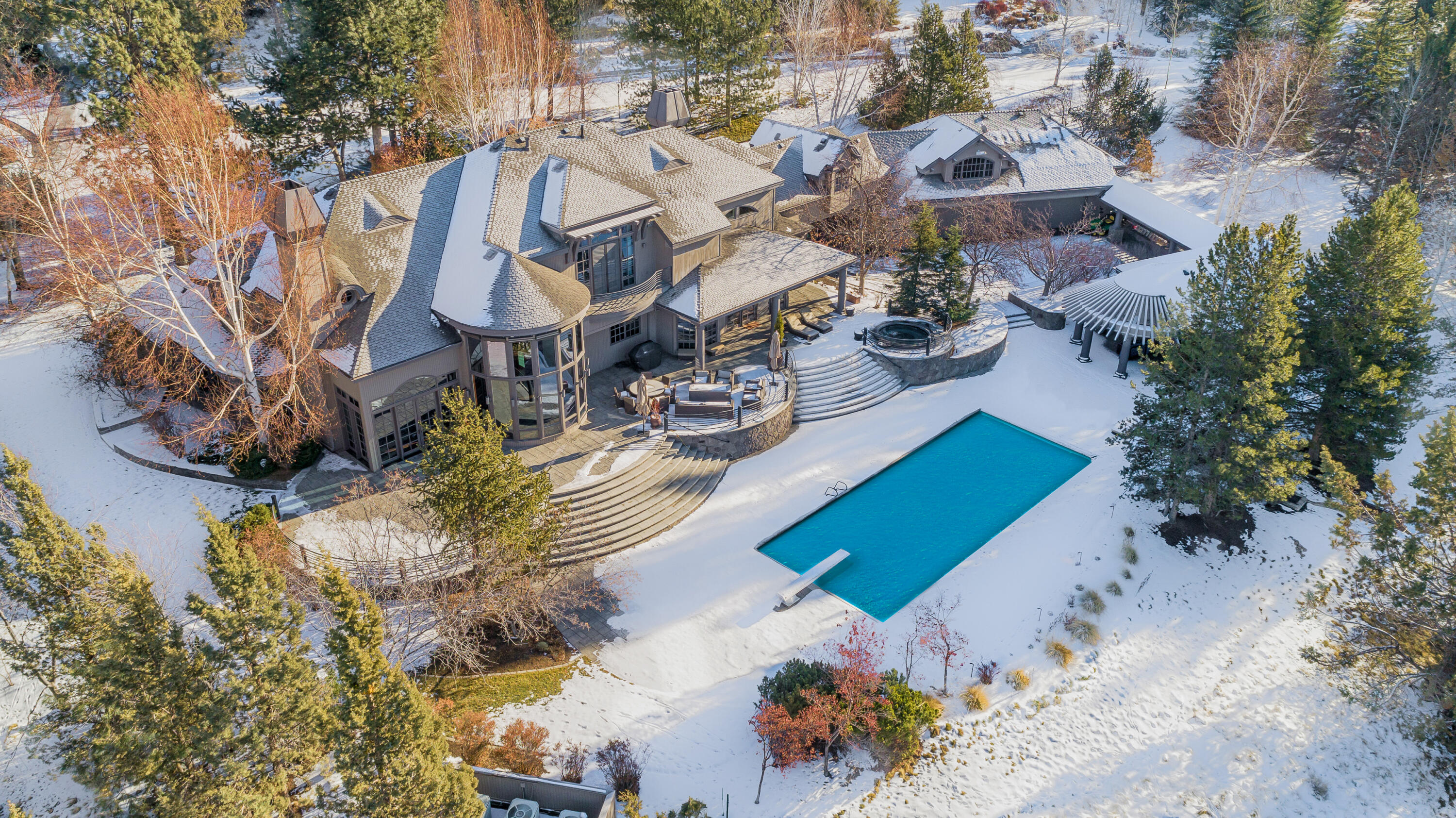 2718 NW Nightfall Circle