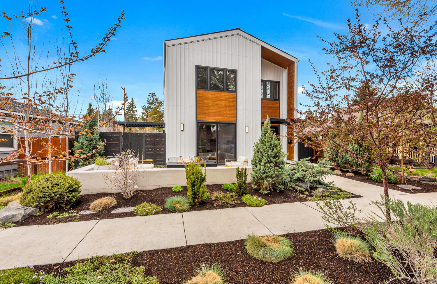 815 NW Columbia Street