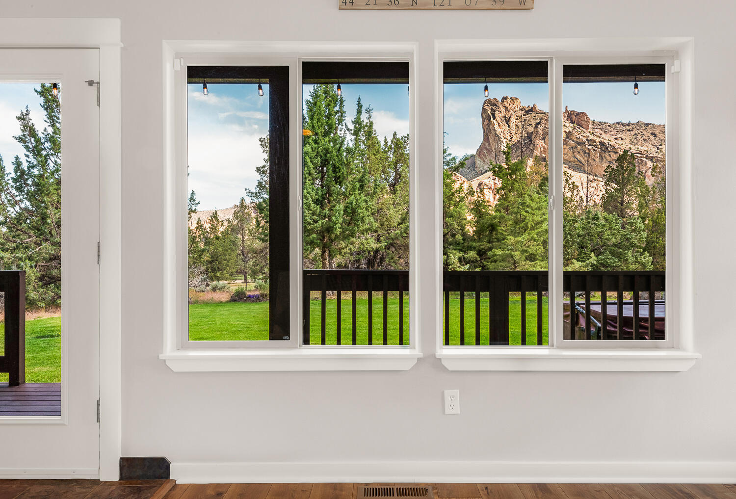 9461 NE Smith Rock Loop