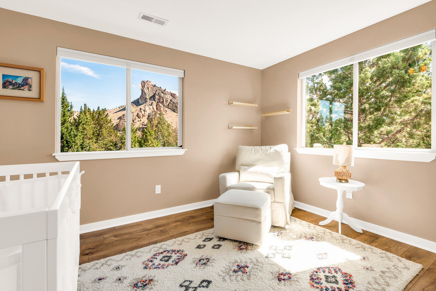 9461 NE Smith Rock Loop