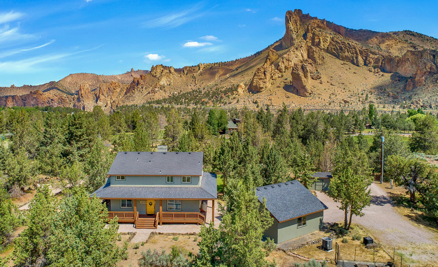 9461 NE Smith Rock Loop