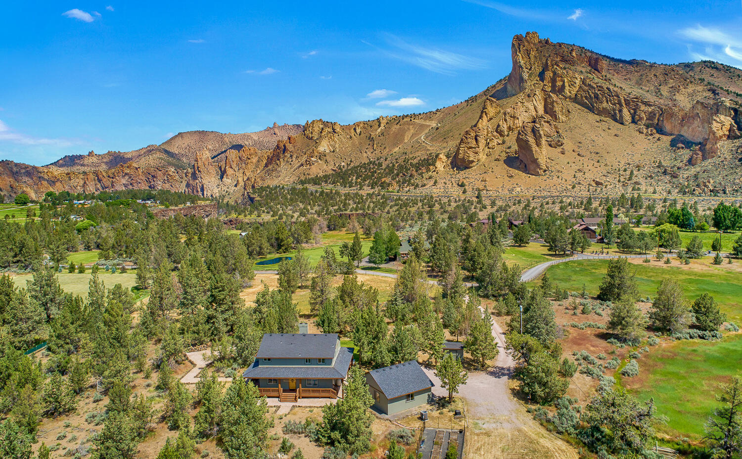 9461 NE Smith Rock Loop