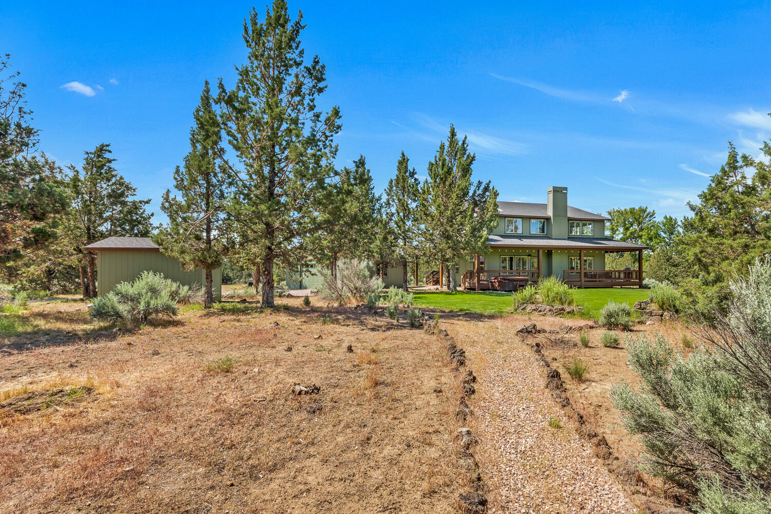 9461 NE Smith Rock Loop