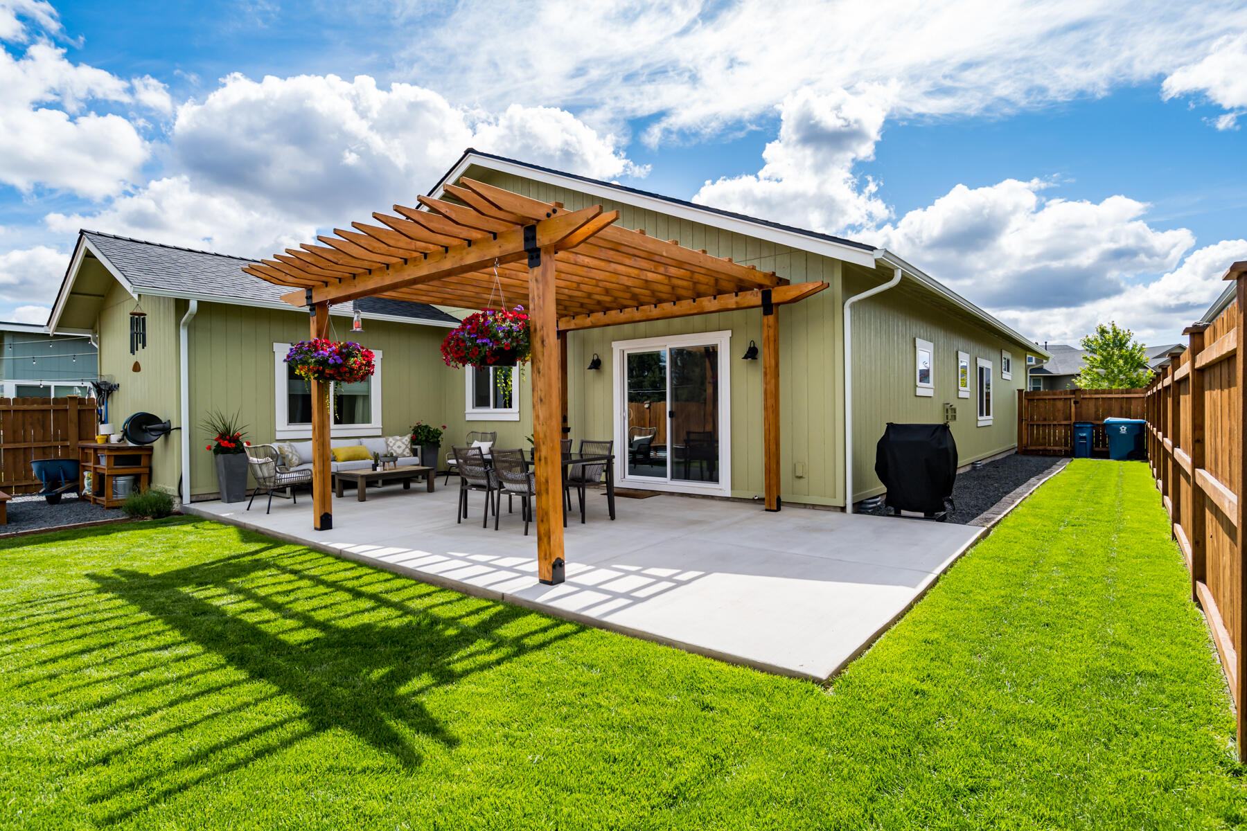 63893 Hunters Circle