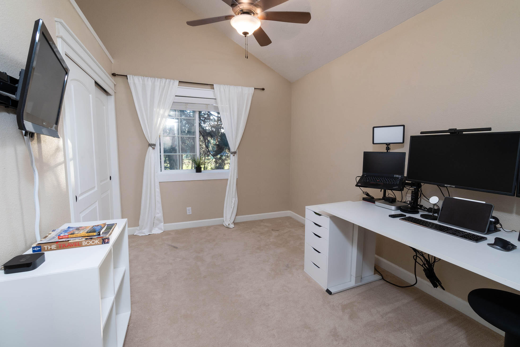 60945 Zircon Drive