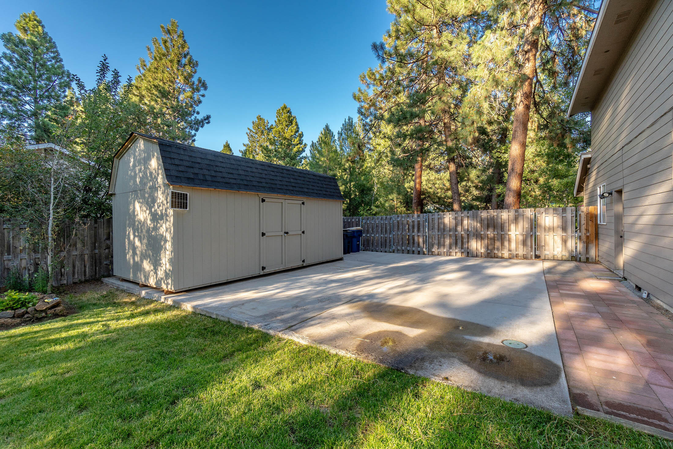 60945 Zircon Drive