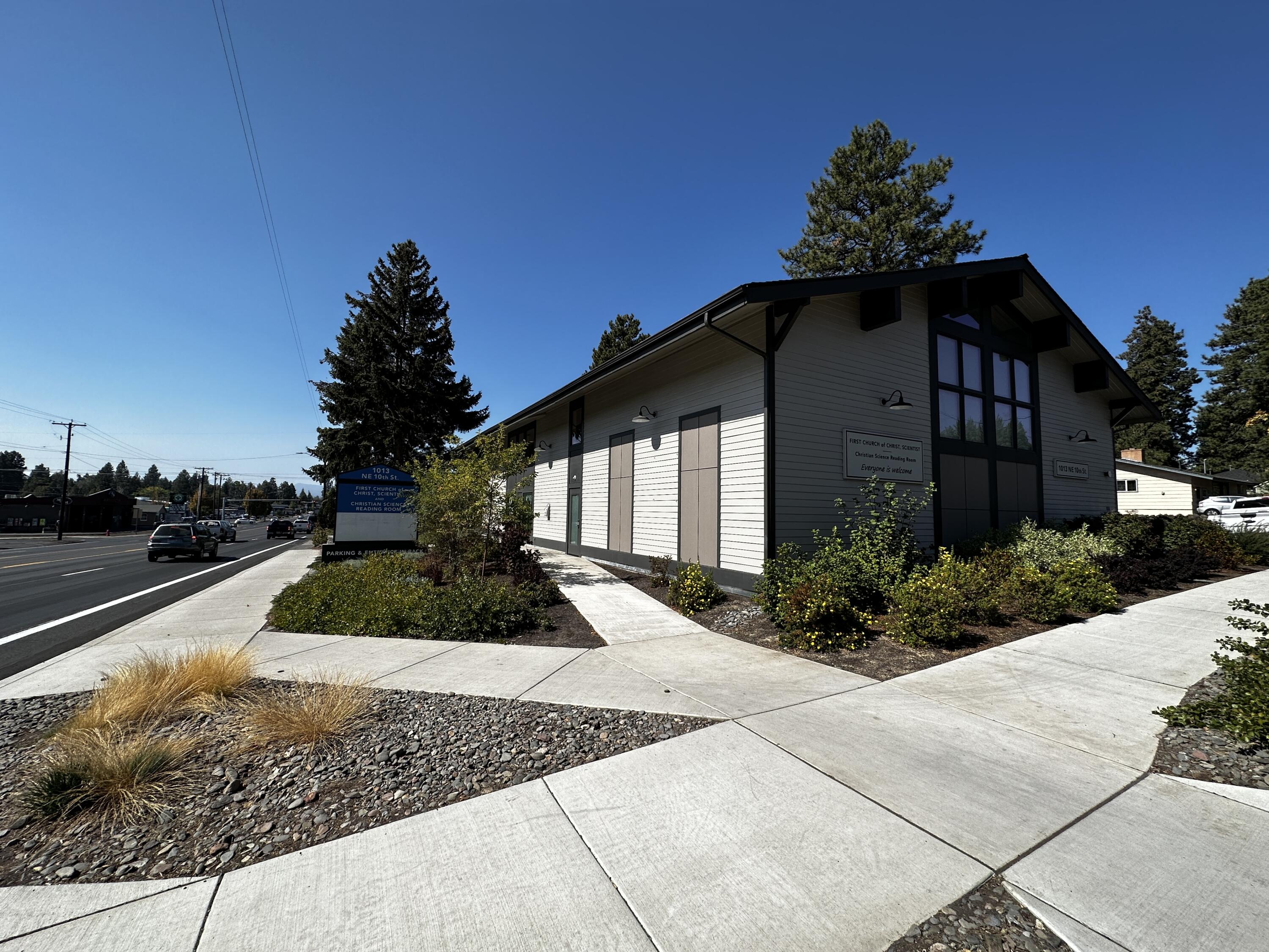 1013 NE 10th Street, 110
