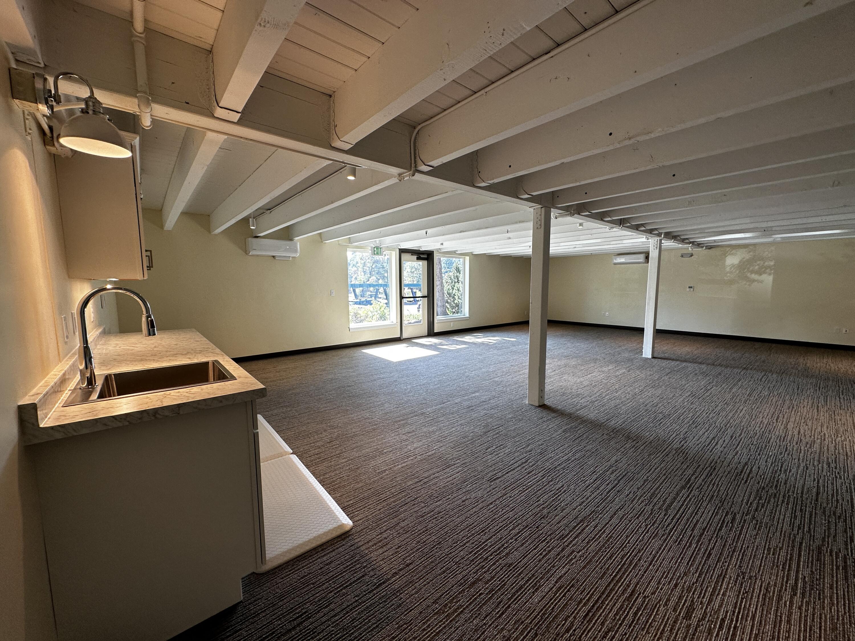 1013 NE 10th Street, 110