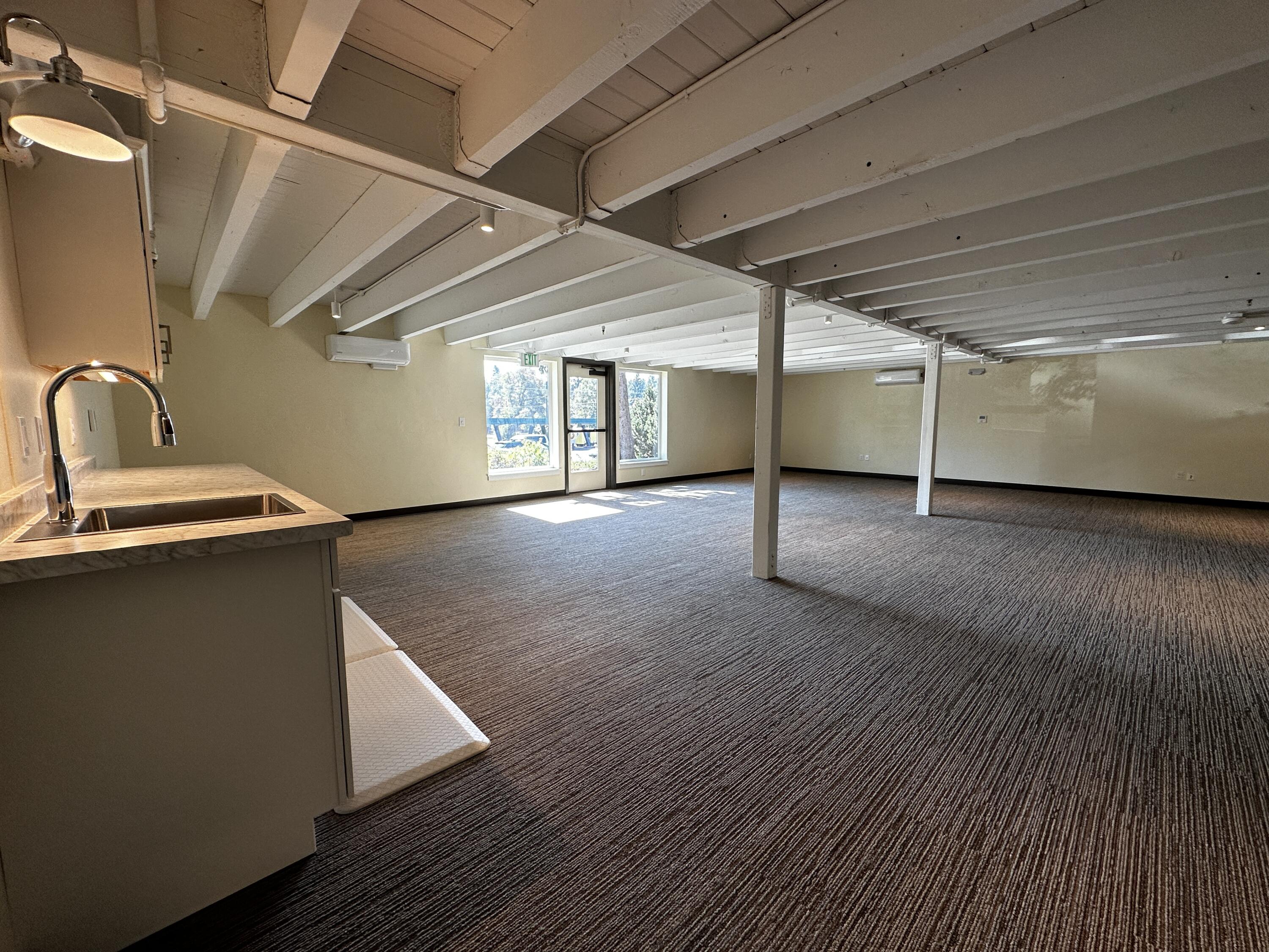 1013 NE 10th Street, 110