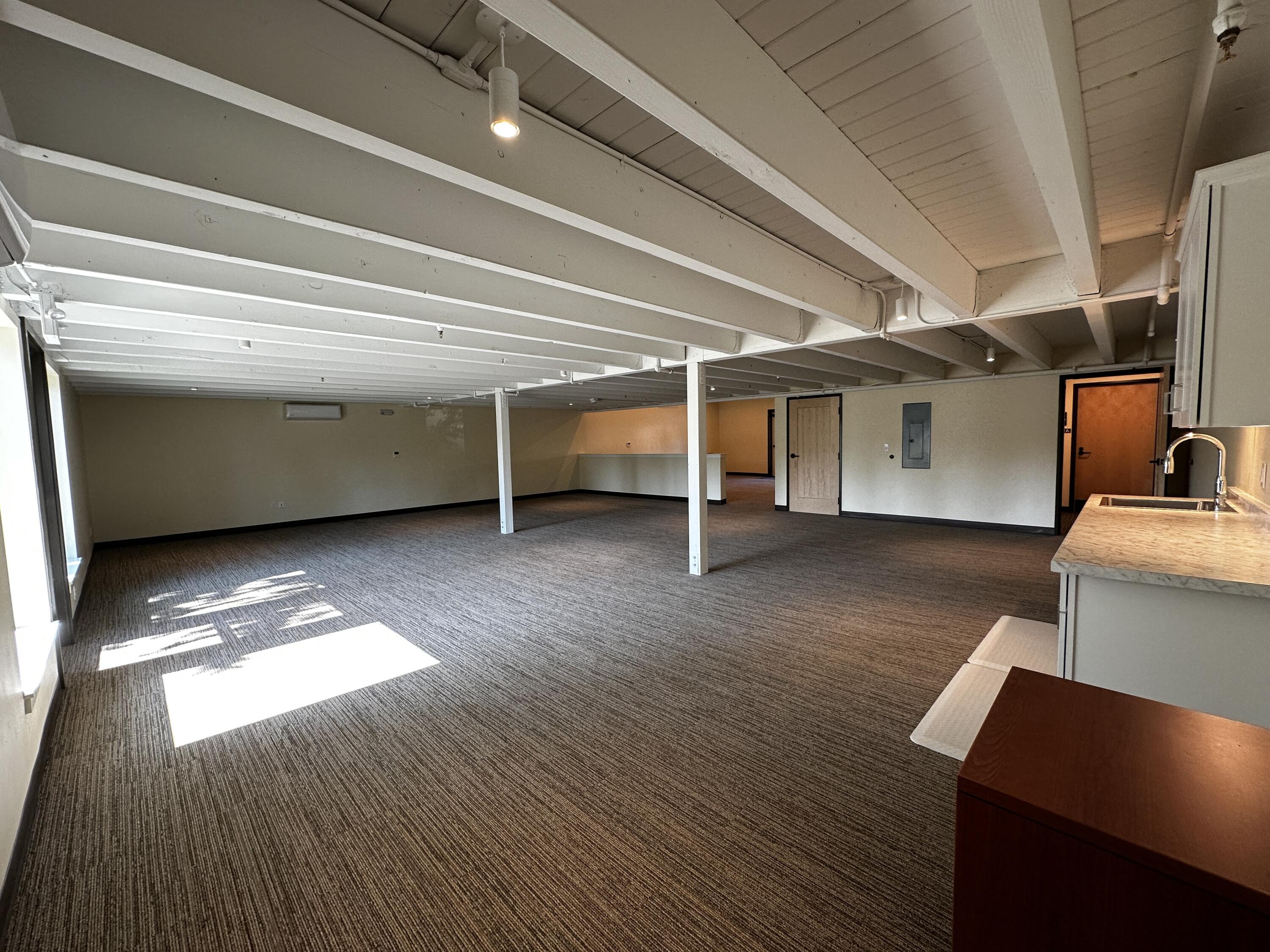 1013 NE 10th Street, 110