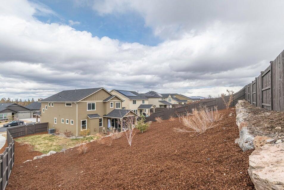4486 SW Salmon Avenue
