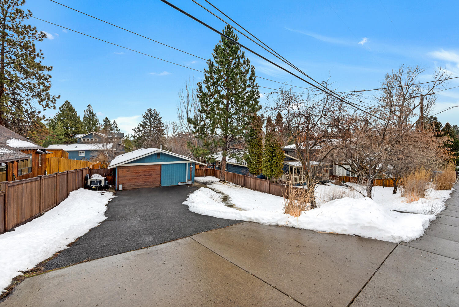 1978 NW Awbrey Road