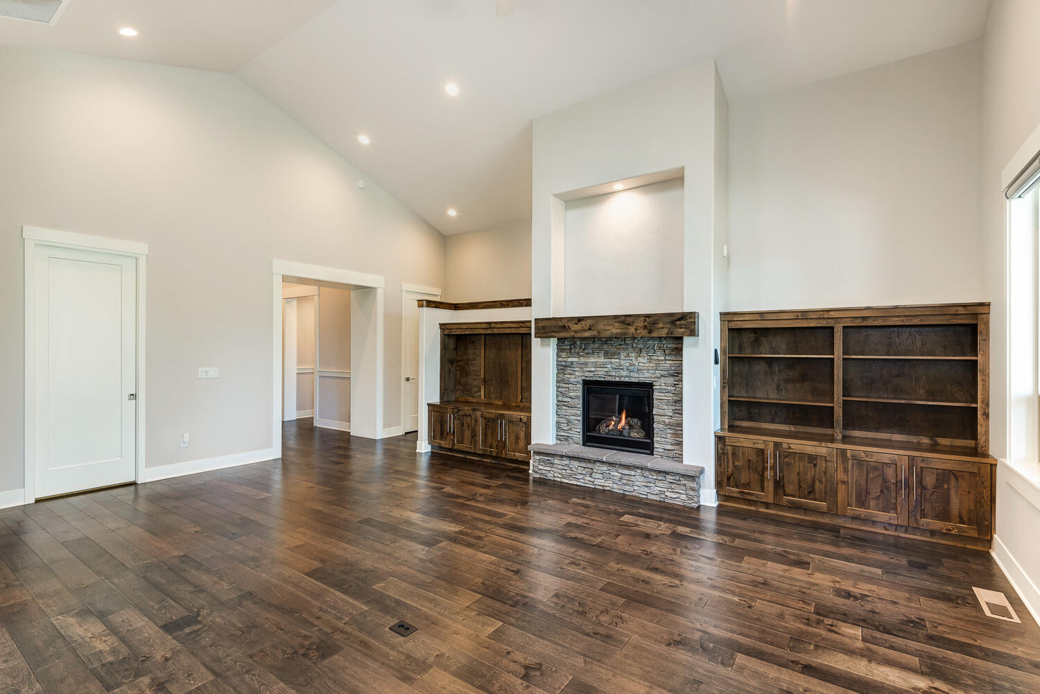 2604 NW Pine Terrace Drive