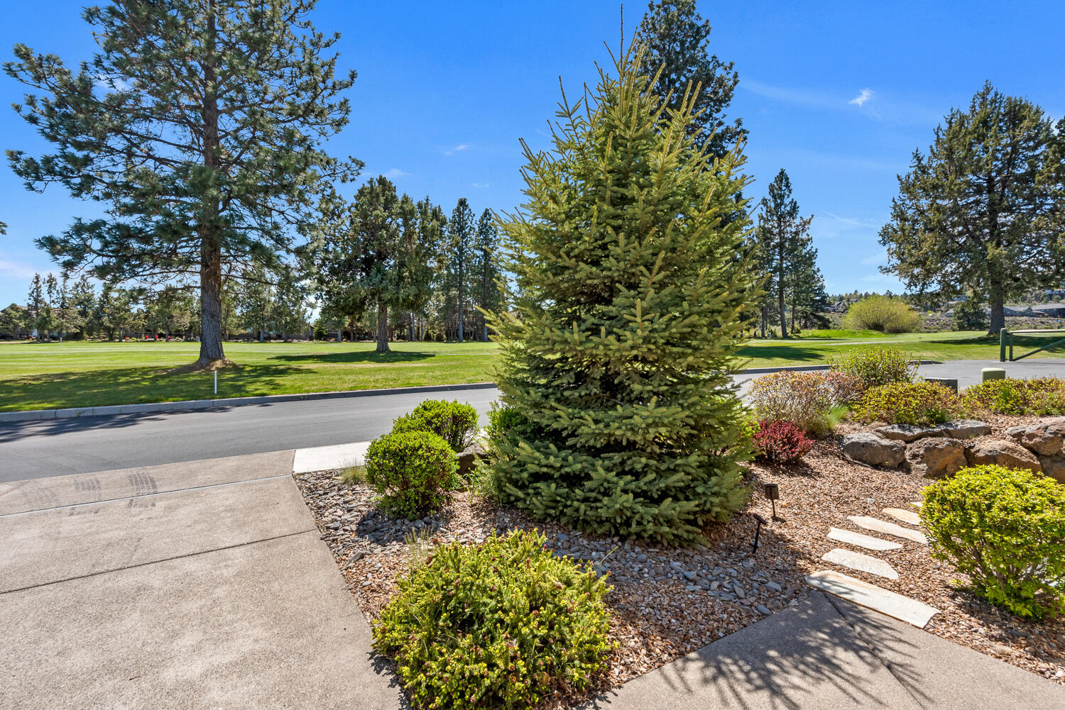 2604 NW Pine Terrace Drive