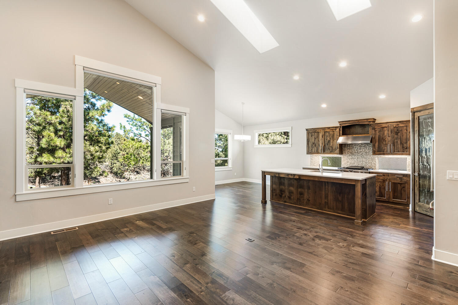 2604 NW Pine Terrace Drive